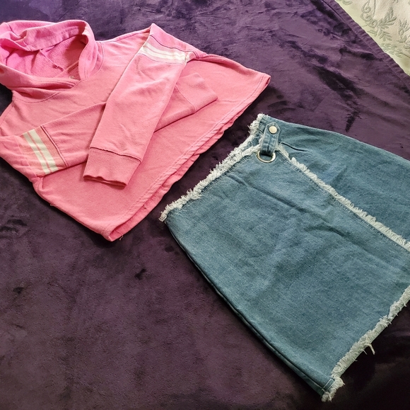 2 Pc. Pink Crop Sweater Outfit Raw Hem Wrap Jean Skirt. SO/Denybules. F-163 - Picture 3 of 12